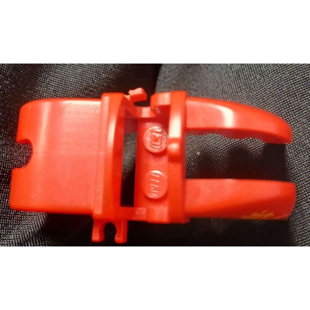 LEGO Red Horse Barding Yellow Lion Ruffled Edge 2490px3 Vintage Castle 6060 - Picture 6 of 8